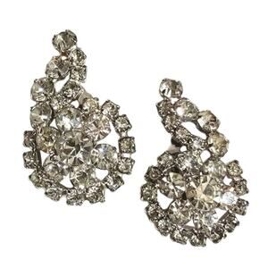 Retro 1950s Rhodium Plated Clear Rhinestone Swirl Paisley Clip On Earrings